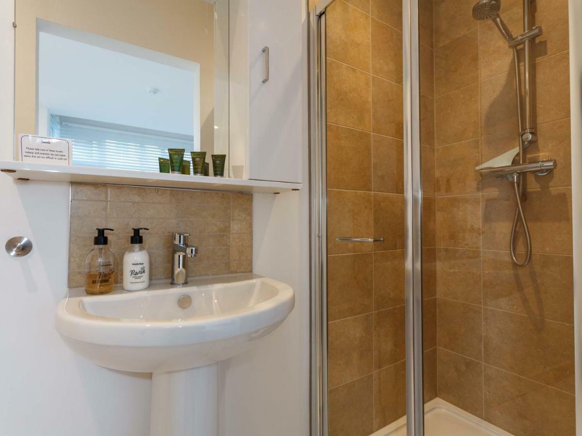 Dale House - Vivre Retreats Apartment Bournemouth Phòng bức ảnh